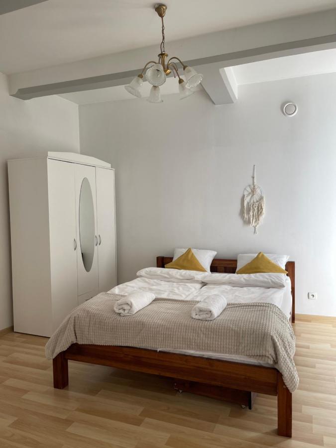 Marka Apartment 1 Краков Экстерьер фото